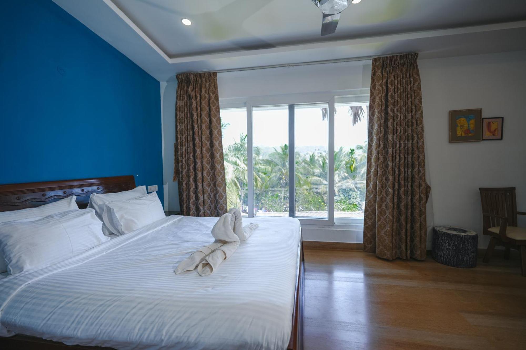 Villa M - Jia 3- 3Bhk In Candolim, Pool Facing, Near Beach, Breakfast Included Esterno foto