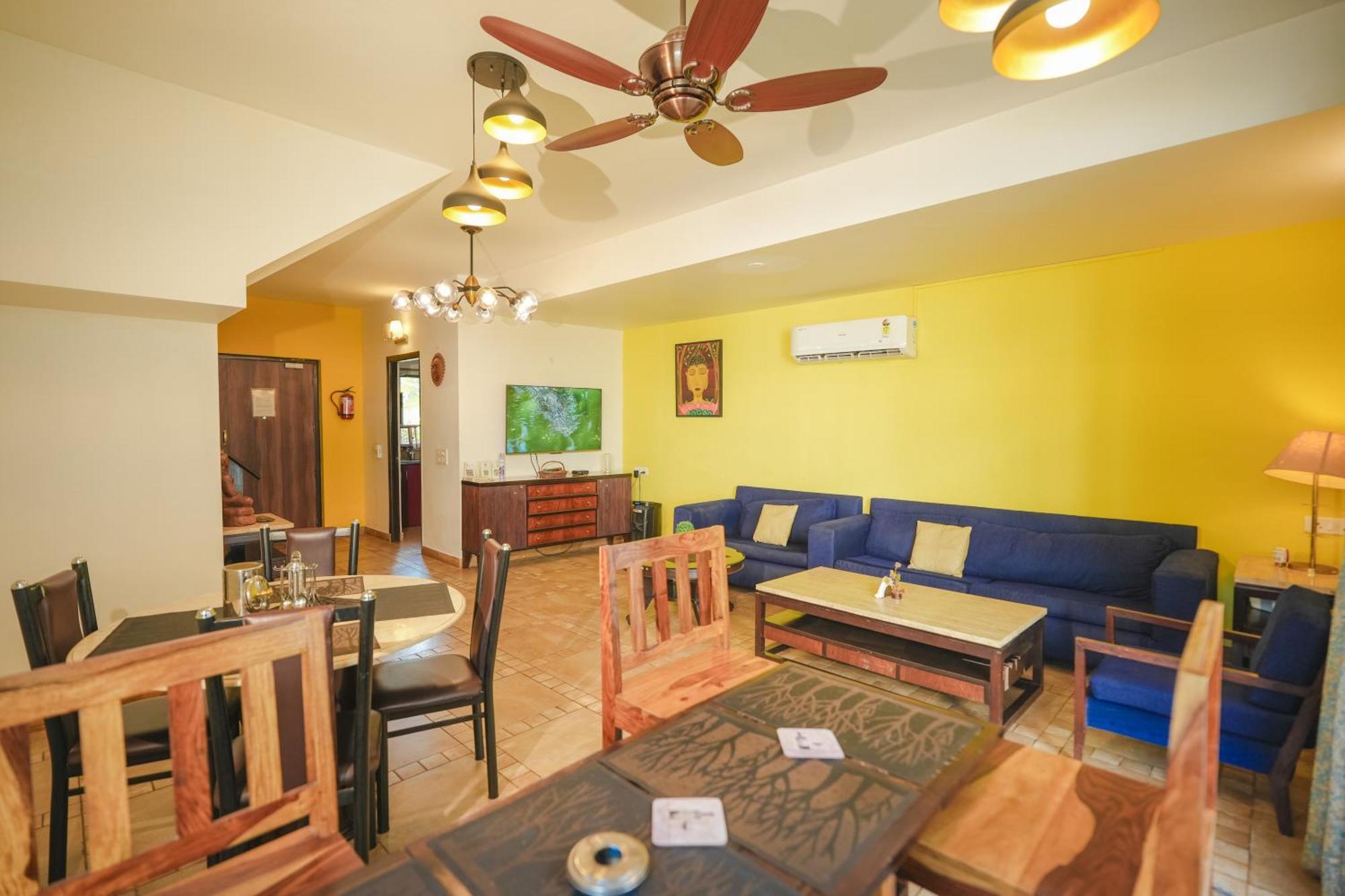 Villa M - Jia 3- 3Bhk In Candolim, Pool Facing, Near Beach, Breakfast Included Esterno foto