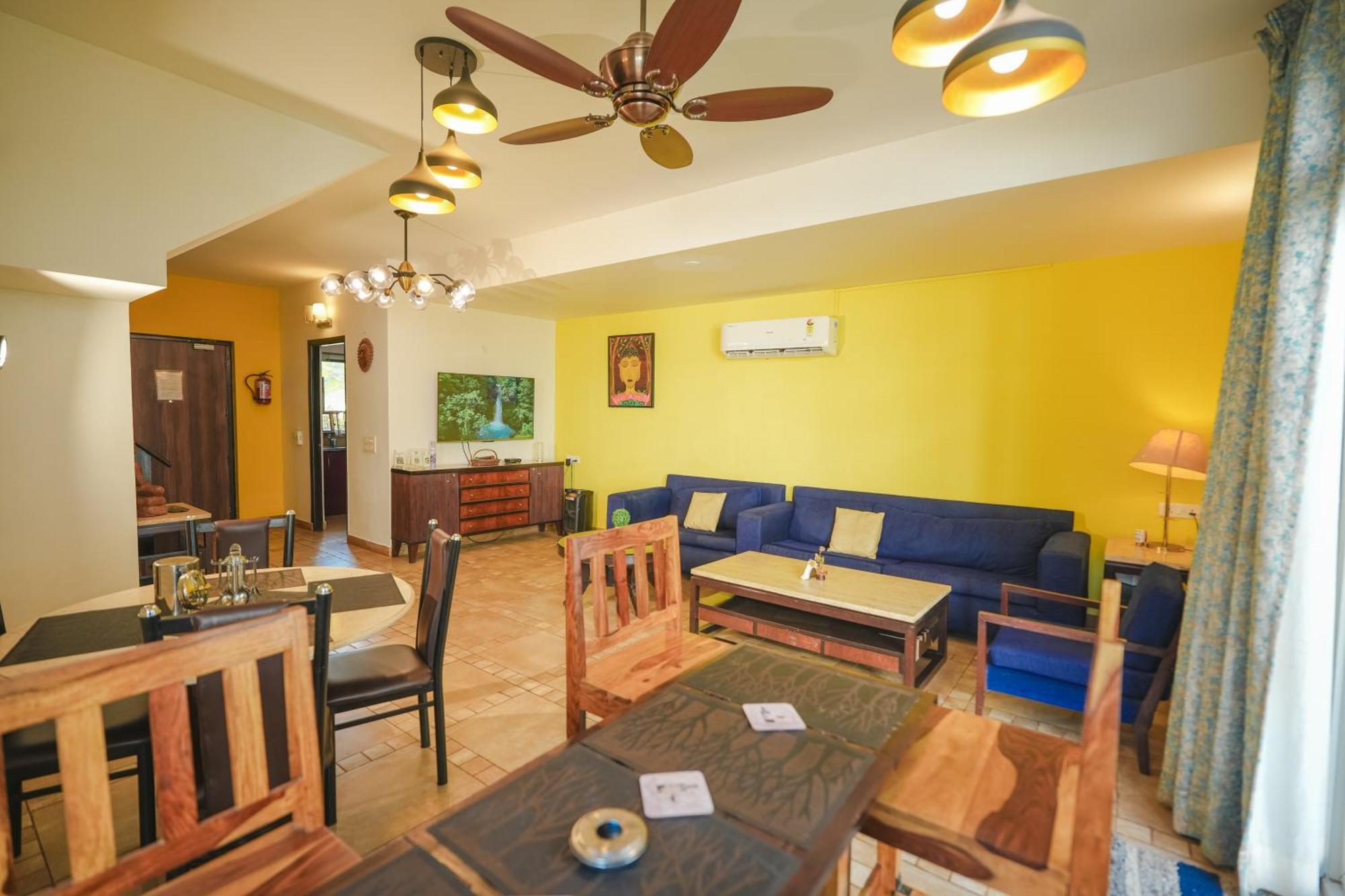 Villa M - Jia 3- 3Bhk In Candolim, Pool Facing, Near Beach, Breakfast Included Esterno foto