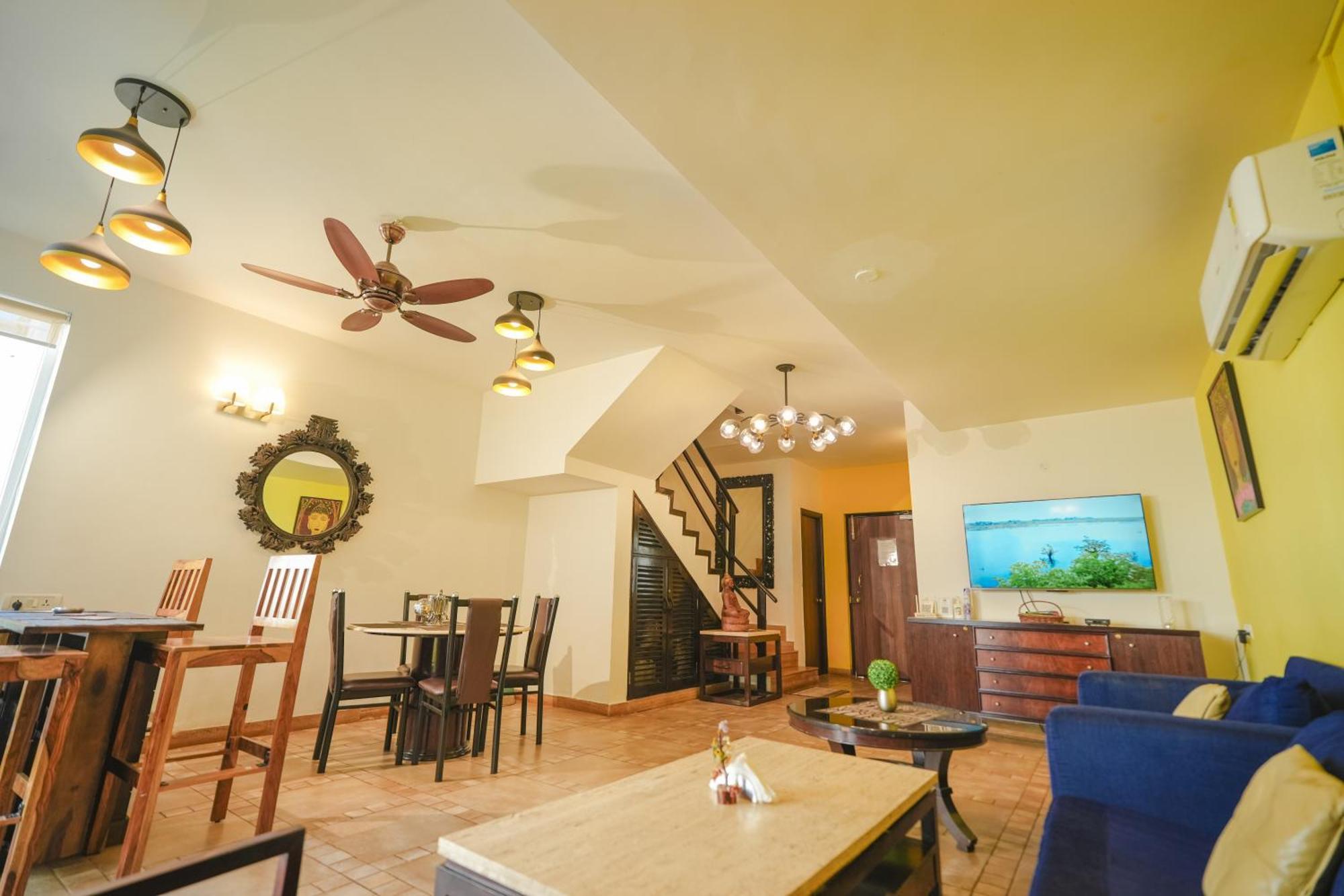Villa M - Jia 3- 3Bhk In Candolim, Pool Facing, Near Beach, Breakfast Included Esterno foto